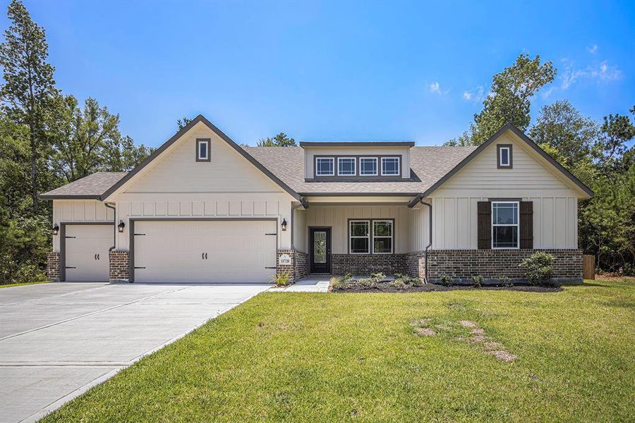 Gorgeous Brand New 1 Story Home!  Home will be completed approx 7/30/2024. Pictures are representation of the "Seabury" plan. Actual colors and selections may vary! Call today to preview your Dream Home!