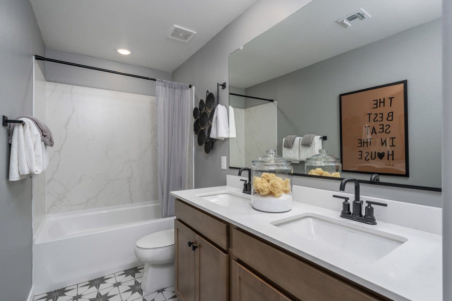 Bathroom | Monument | Wildera – Valley Series | New Homes in San Tan Valley, AZ | Landsea Homes