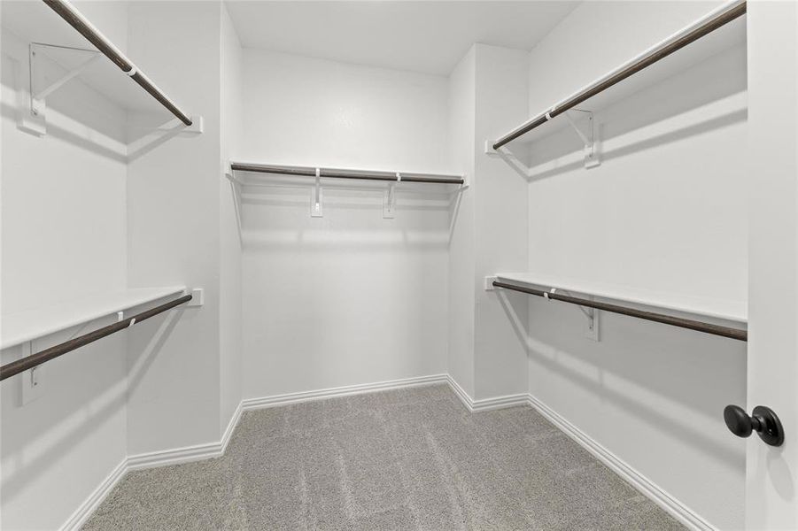 6519 Baritone  Closet