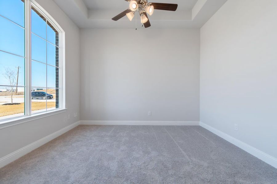 Dining Room | Concept 2406 at Hidden Creek Estates in Van Alstyne, TX by Landsea Homes