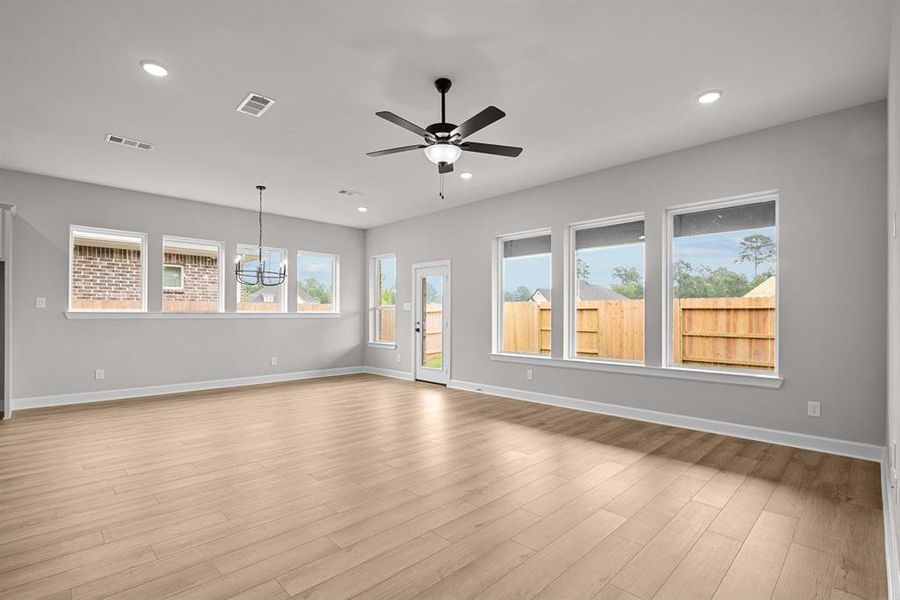 EXAMPLE PHOTO: Plenty of room at this huge Dining area!