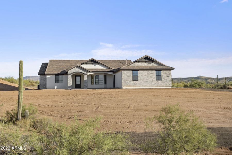 2-web-or-mls-14018-e-prickly-pear-rd
