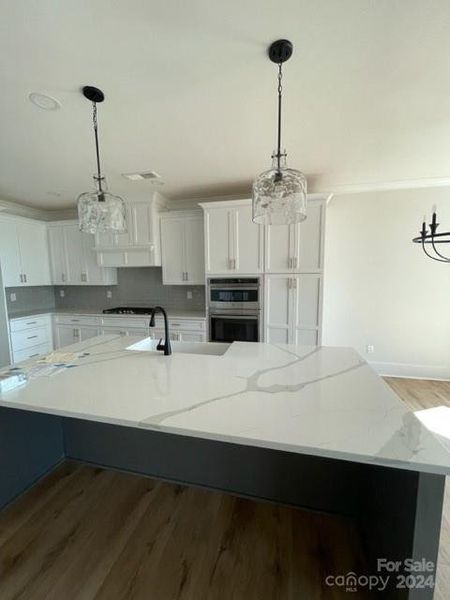 kitchen Quartz counter tops