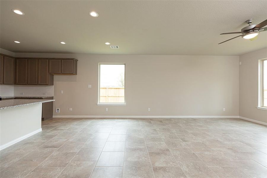 New construction Single-Family house 124 Indian Wells Drive, Manvel, TX 77578 - photo