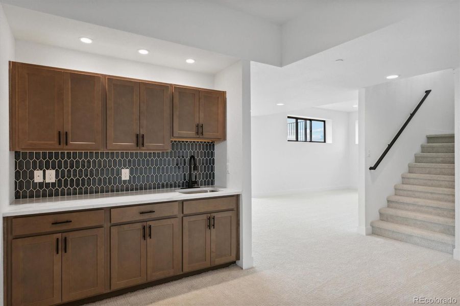 Family Room Wet Bar