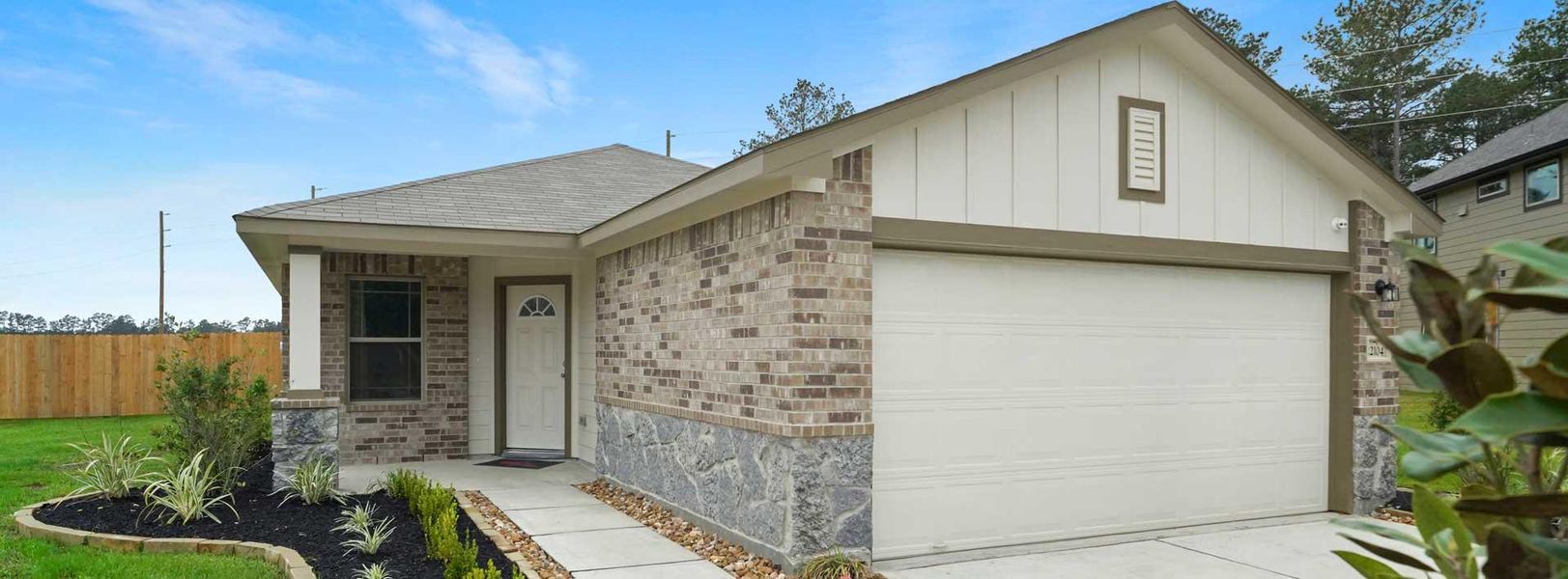 New construction Single-Family house Aspen, 1200 Millpointe Lane, Dayton, TX 77535 - photo