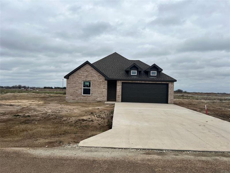 New construction Single-Family house 1033 Springview Lane, Mabank, TX 75147 - photo