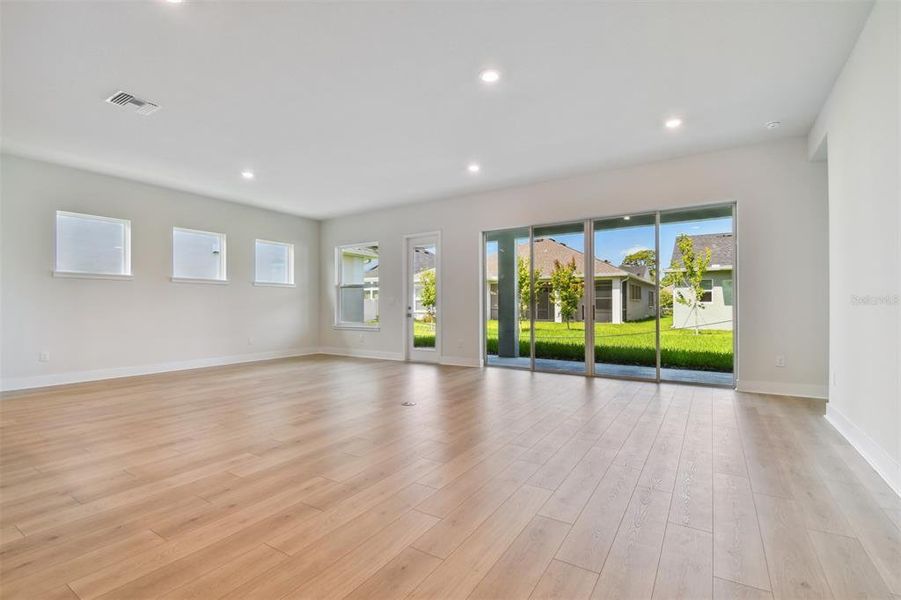 Dining & Family Room