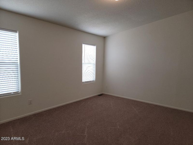 primary bedroom large 3709