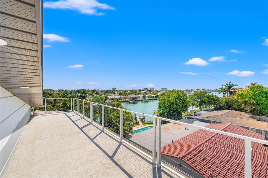 Rooftop Deck.  What A View!