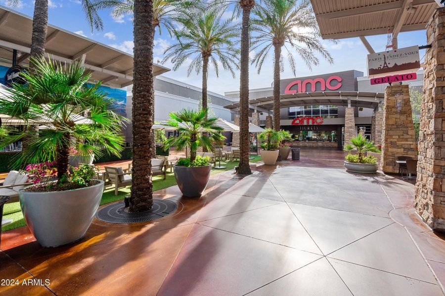 Desert Ridge Marketplace 6