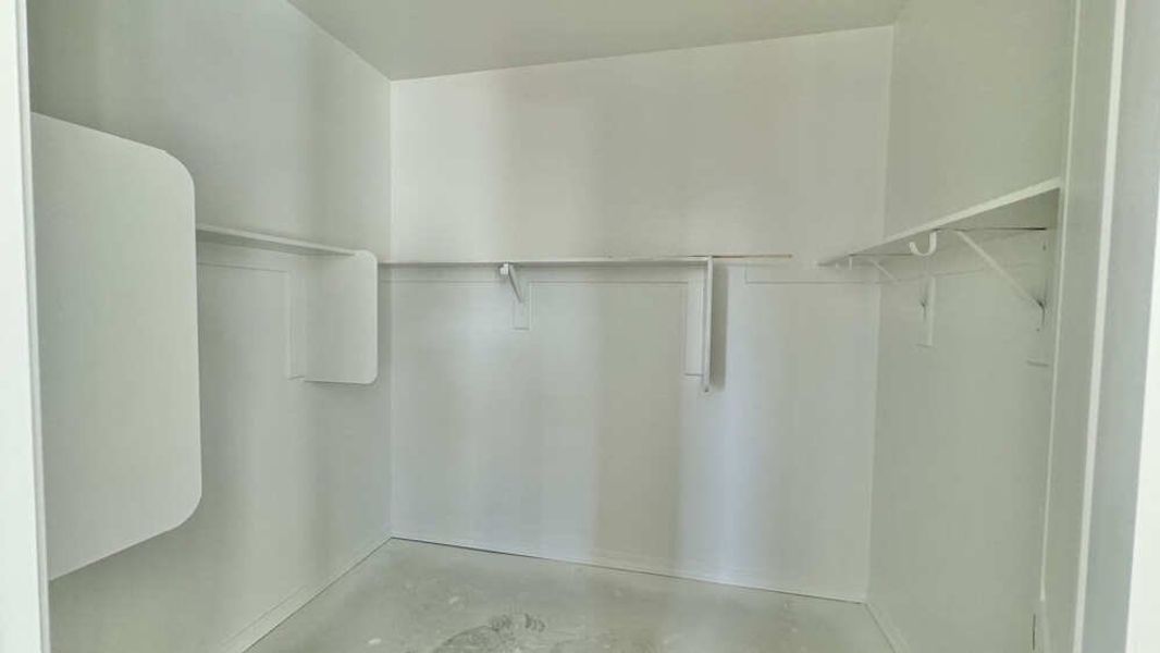 Primary Walk in Closet