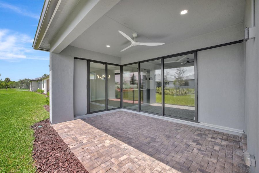 Covered patio with smart fan and lights