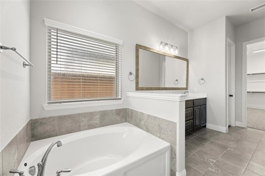 2702 Woodland  Bath 2