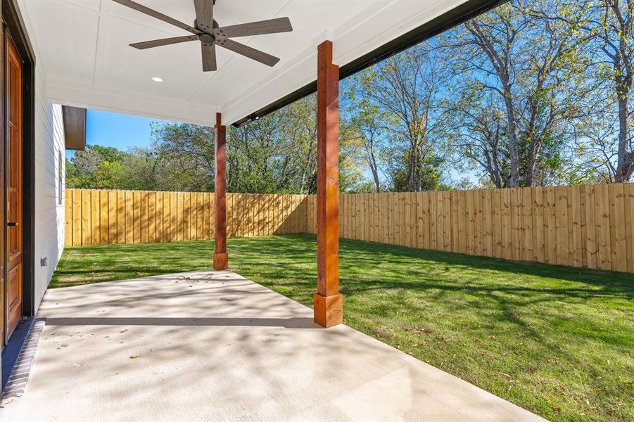 View of patio / terrace featuring ceiling fan