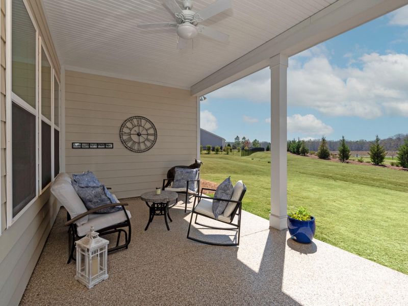 Sheltered lanai with beautiful/durable epoxy flooring