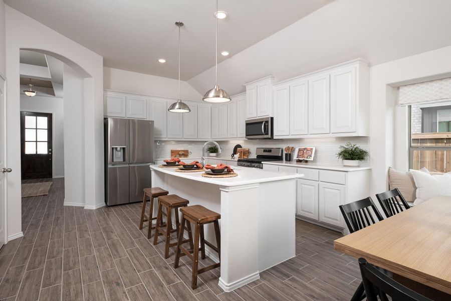 Kitchen | Concept 2186 at Summer Crest in Fort Worth, TX by Landsea Homes