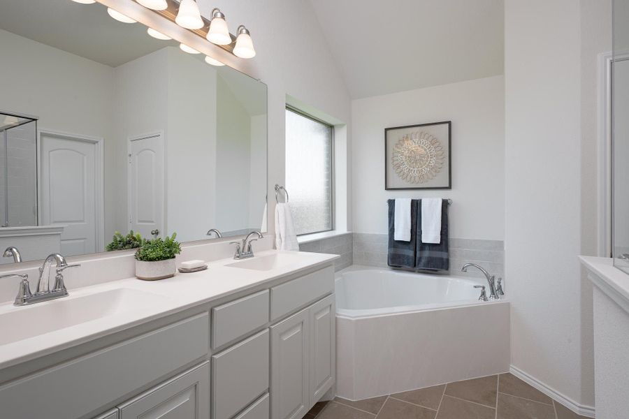 Primary Bathroom | Concept 2186 at Silo Mills - Select Series in Joshua, TX by Landsea Homes