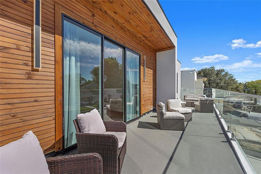 Balcony featuring an outdoor living space