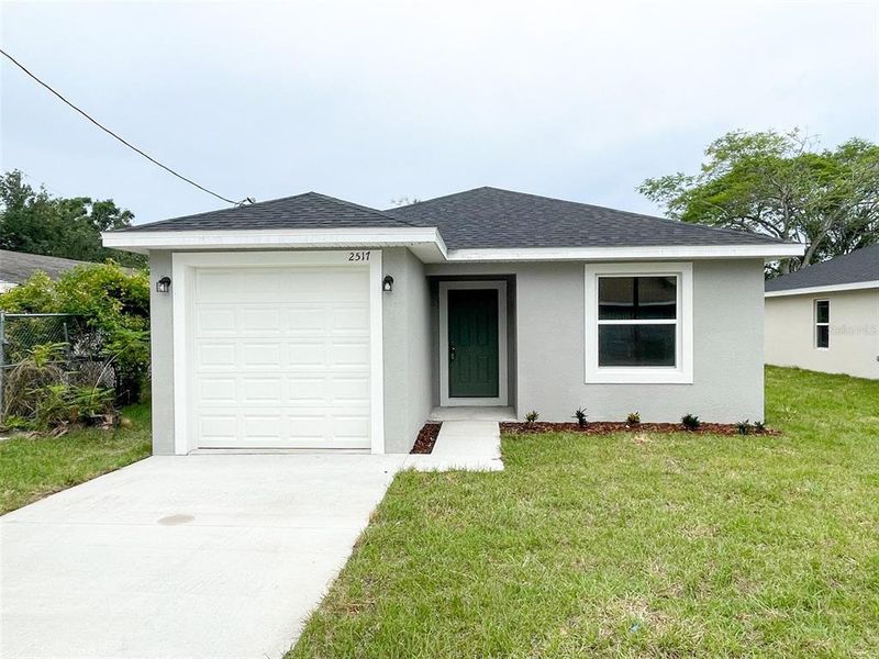 New construction Single-Family house 2517 Sunset Drive, Winter Haven, FL 33881 - photo