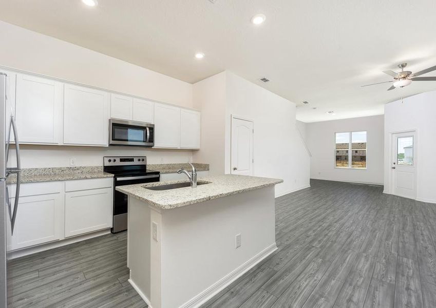 A beautiful kitchen with lots of counterspace