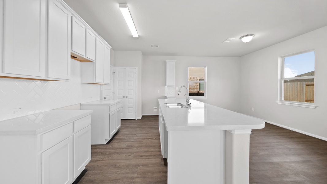 Light and airy kitchen