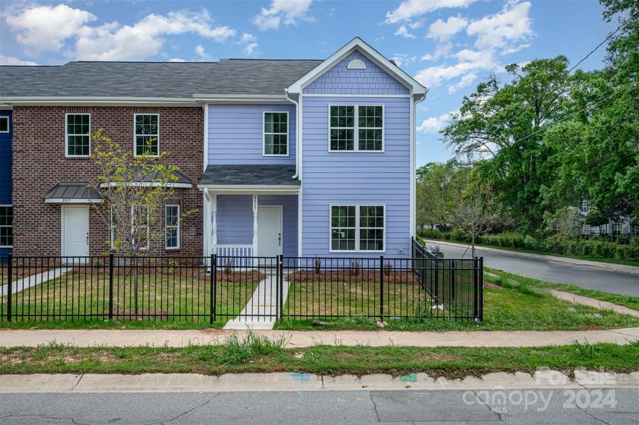 New construction Townhouse house 2037 Catherine Simmons Avenue, Charlotte, NC 28216 - photo