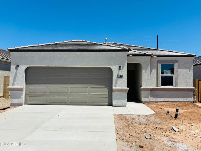 New construction Single-Family house 28179 N Platinum Drive, San Tan Valley, AZ 85143 Dalton- photo