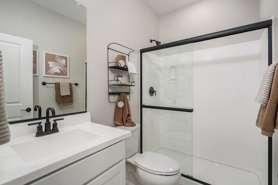 Bathroom | Falcon | El Cidro | Goodyear, AZ | Landsea Homes