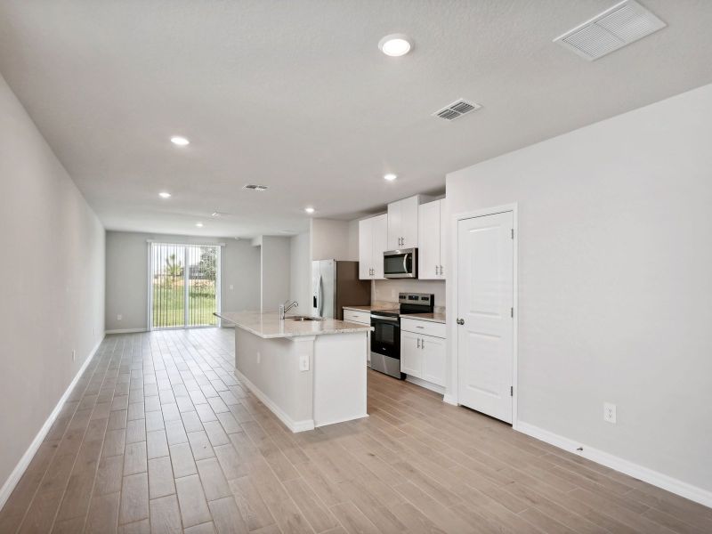 Great Room and Kitchen in the Everglade