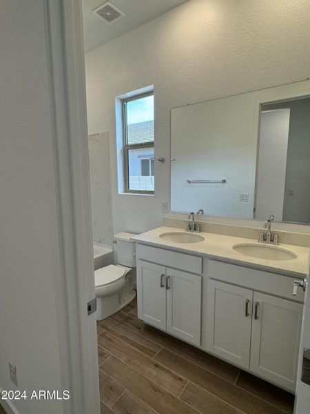 WP18 Lot 38 - Bathroom 2