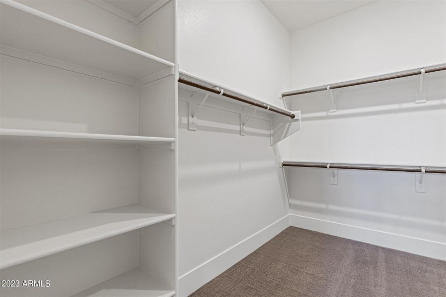 walk-in closet