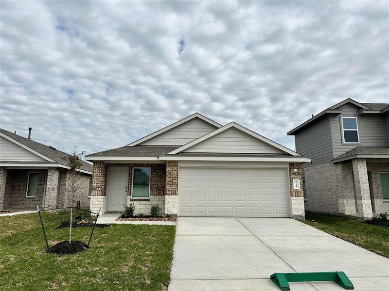 New construction Single-Family house 5719 Avalon Woods Drive, Spring, TX 77373 Plan X30D (Express)- photo