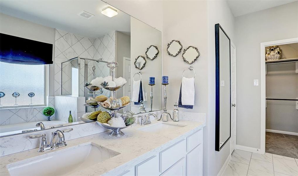 Double sinks in owner's bath (*Photo not of actual home and used for illustration purposes only.)