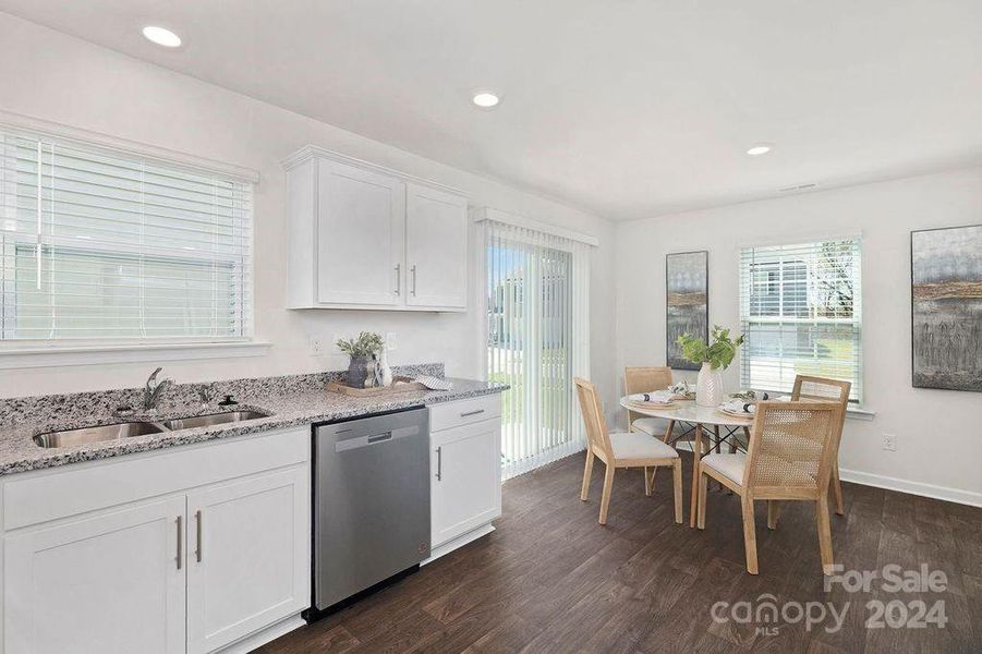 Kitchen/breakfast area