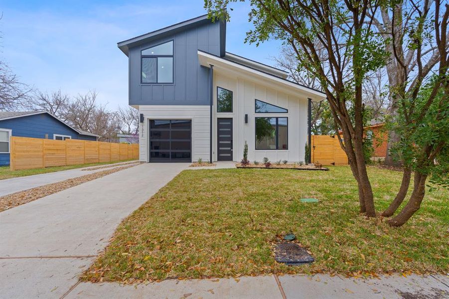 New construction Single-Family house 1312 Arcadia Ave, Unit 1, Austin, TX 78757 - photo