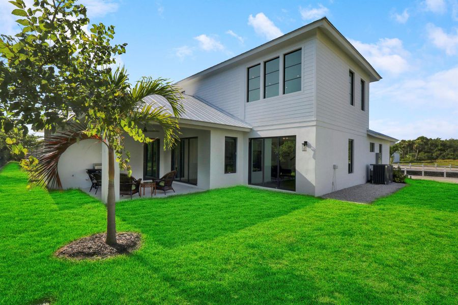New construction Single-Family house 151 Ocean Estates Drive, Fort Pierce, FL 34949 - photo