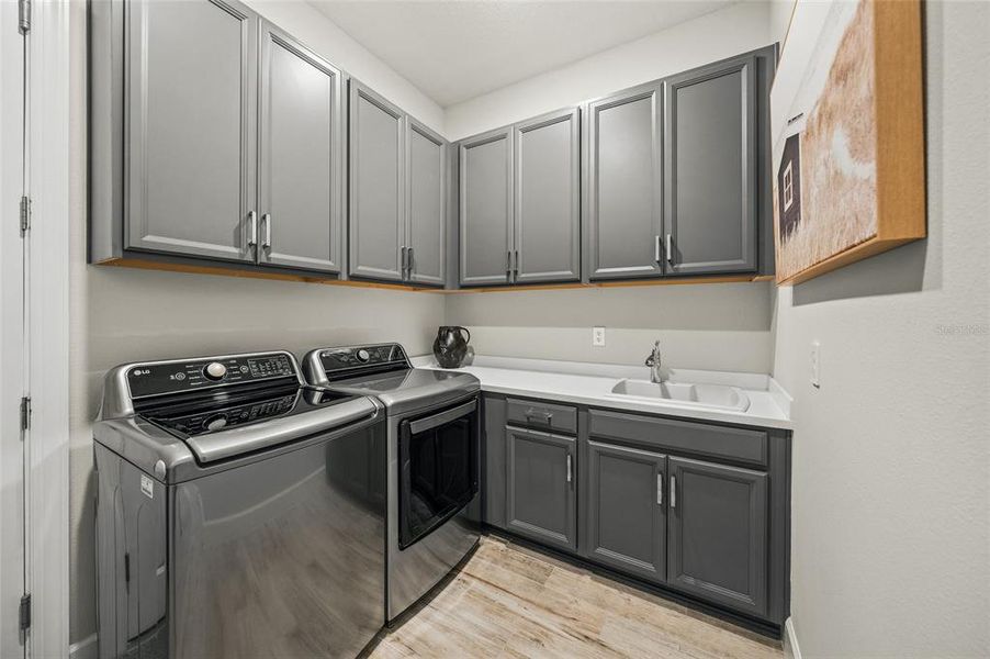 16227 Umbria Place, Lakewood Ranch - Esplanade at Azario - Laundry Room