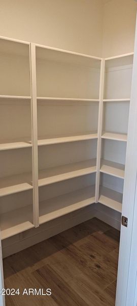 Walk-in Pantry