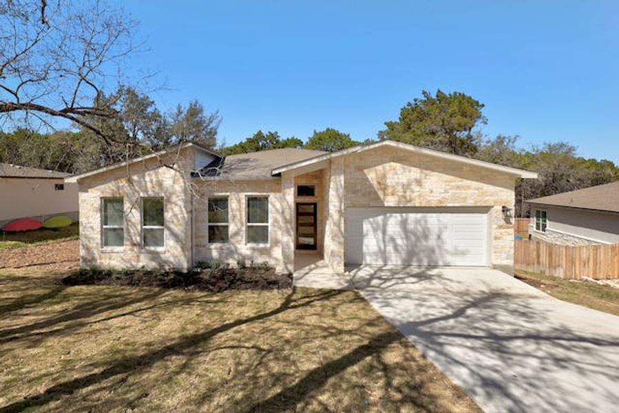 New construction Single-Family house St Andrew, Boggy Ford Road, Lago Vista, TX 78645 - photo