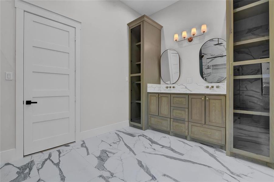 Double vanity with custom built-ins