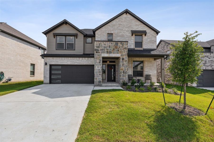 Welcome Home! Enjoy morning coffee on the front porch!