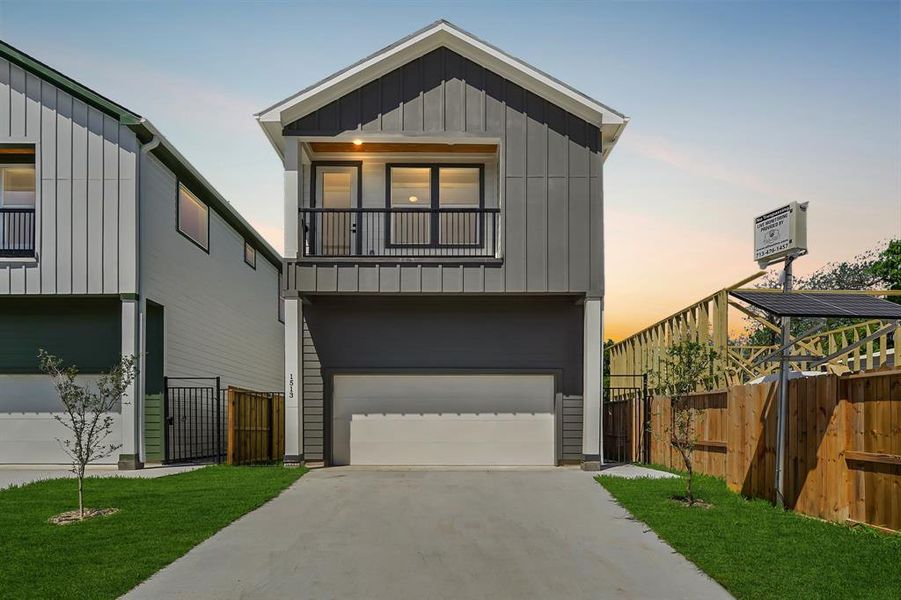 Welcome home to 1513 E 31st Street! This newly constructed home is simply stunning. This 1,802 sqft 2-story home boasts 3 bedrooms, and 3 1/2 bathrooms.