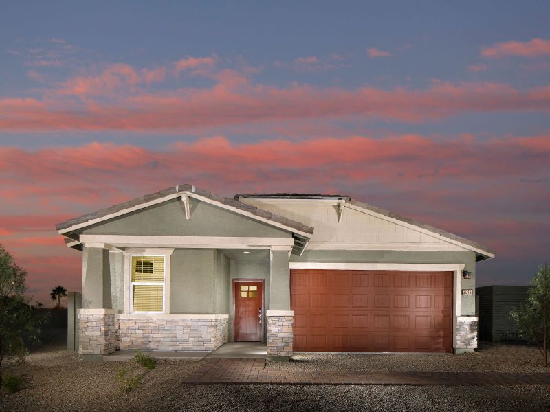 Exterior Shot of the Leslie Floorplan at Desert Moon