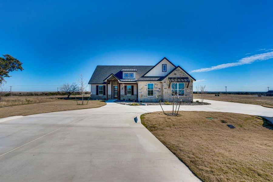 New construction Single-Family house 7113 Gleneagles Drive, Cleburne, TX 76033 - photo
