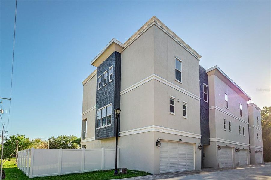 New construction Townhouse house 3842 Seena Manor Court, Tampa, FL 33618 - photo
