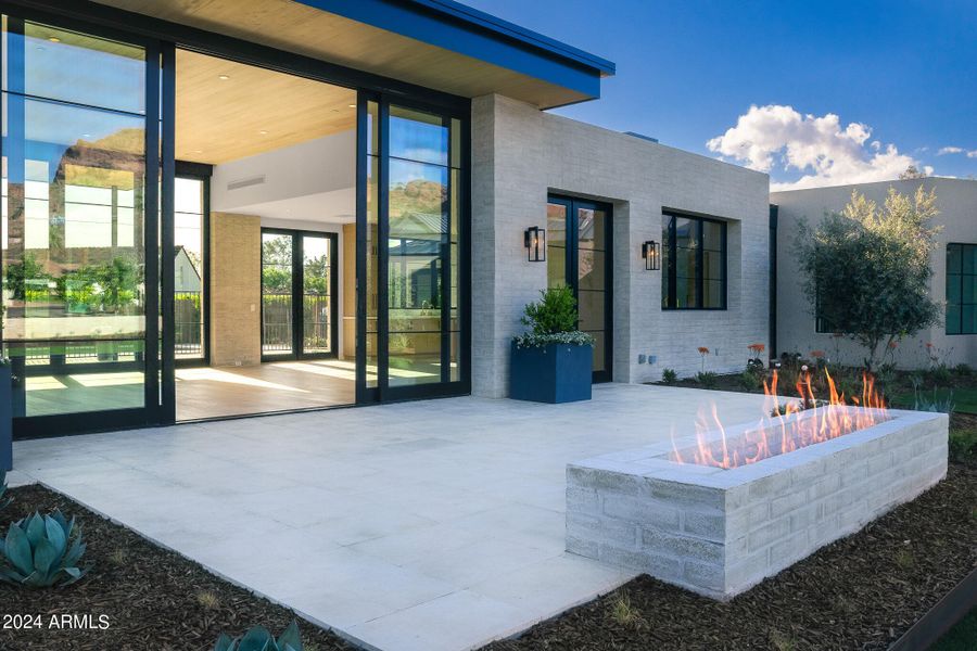 front yard patio and fireplace