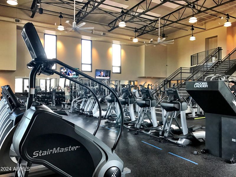 Estrella_Presidio Fitness Center_No Peop