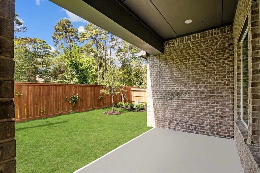 Another view of covered patio