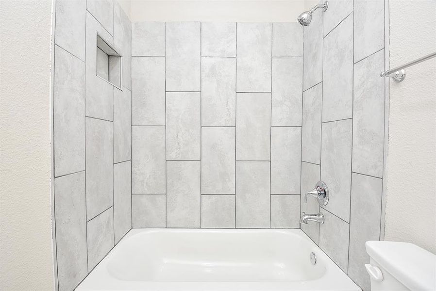 Secondary Bathroom with Shower Tub Combination